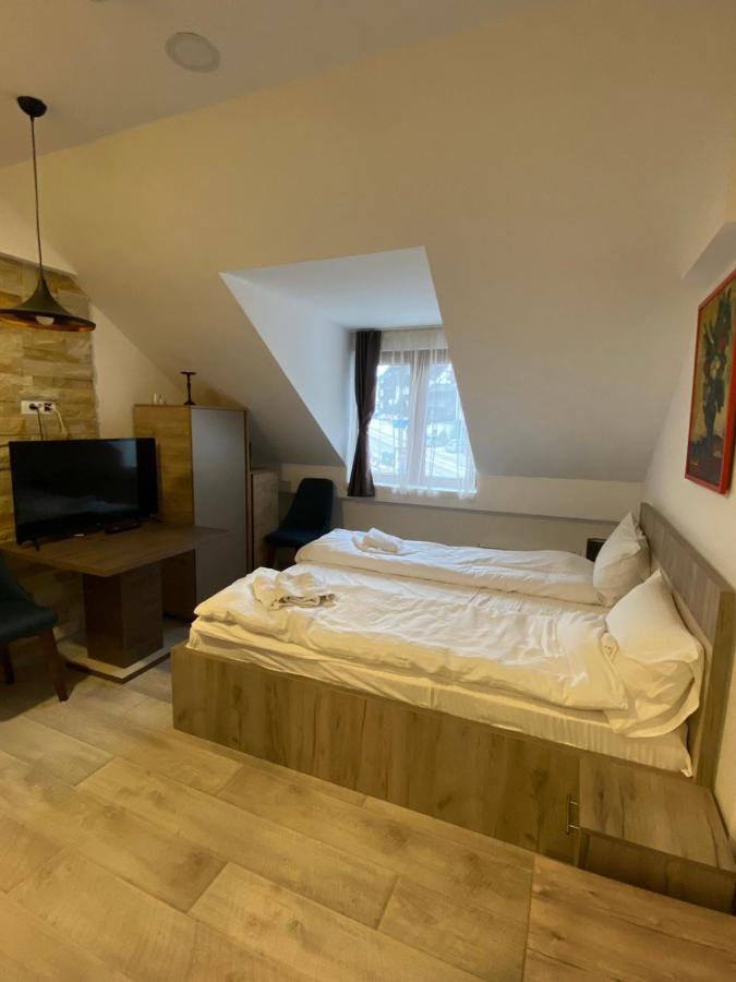 Kopaonik Apartmani Milmari - Katic ภายนอก รูปภาพ